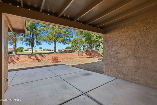 1141 N Paseo Del Cervato, Green Valley, AZ 85614