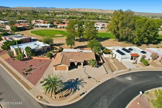 1141 N Paseo Del Cervato, Green Valley, AZ 85614