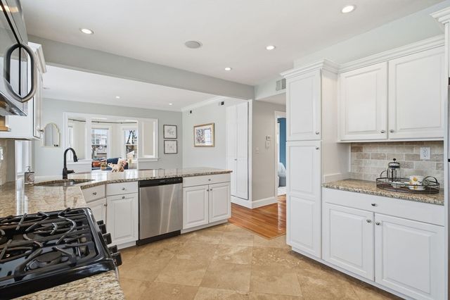 22 Walter St 2, Boston, MA 02131