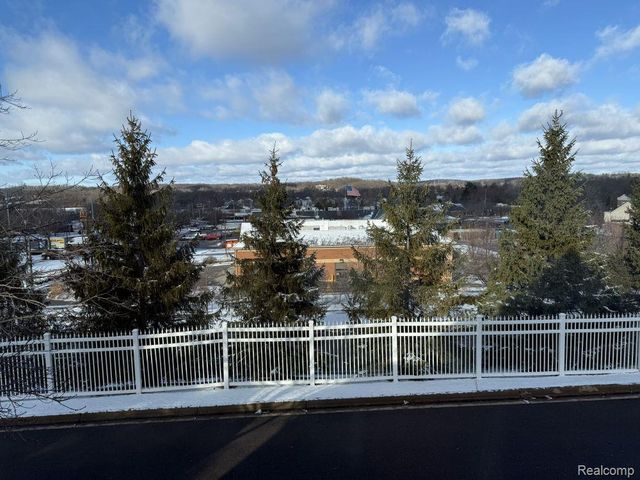 738 S Milford Road, Milford Village, MI 48381