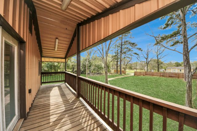 130 County Road 3470 N, Cleveland, TX 77327