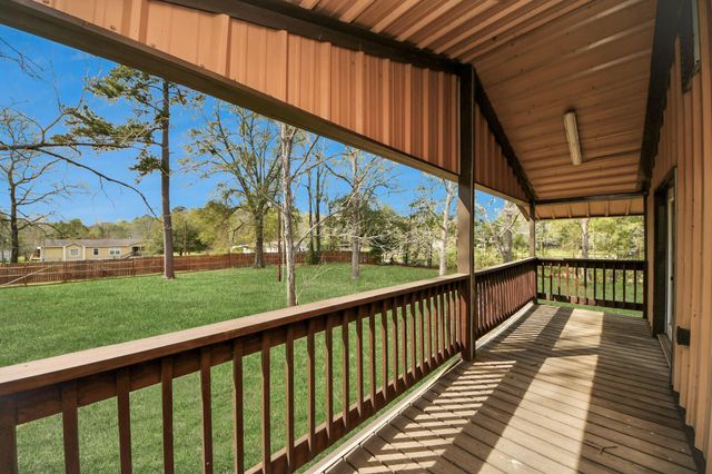 130 County Road 3470 N, Cleveland, TX 77327