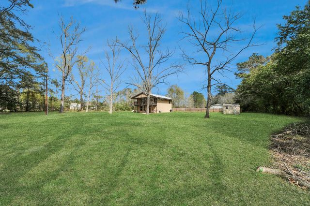 130 County Road 3470 N, Cleveland, TX 77327