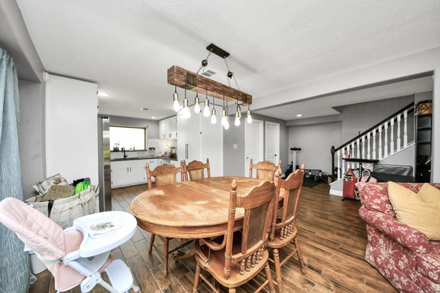 130 County Road 3470 N, Cleveland, TX 77327