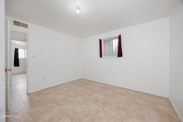 13099 Bowdoin Drive, Horizon City, TX 79928