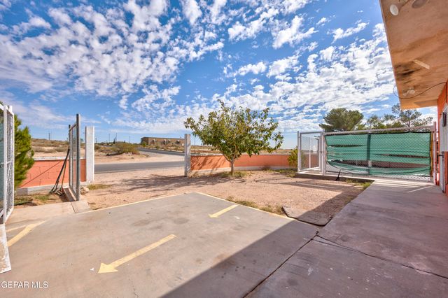 13099 Bowdoin Drive, Horizon City, TX 79928