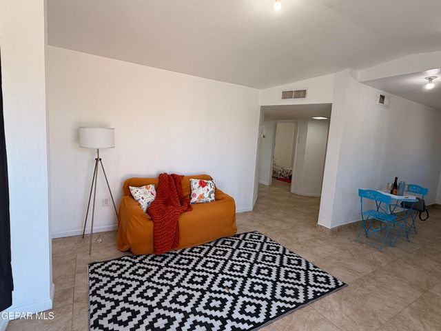 13099 Bowdoin Drive, Horizon City, TX 79928