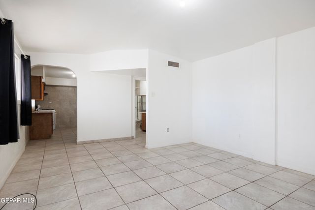 13099 Bowdoin Drive, Horizon City, TX 79928
