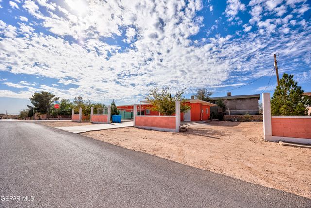 13099 Bowdoin Drive, Horizon City, TX 79928