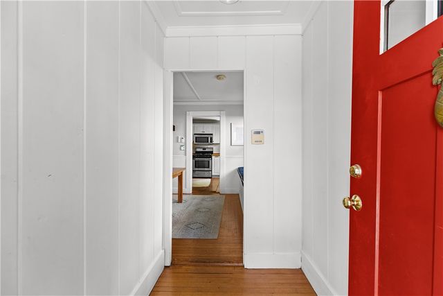 35 Pope Street, Newport, RI 02840