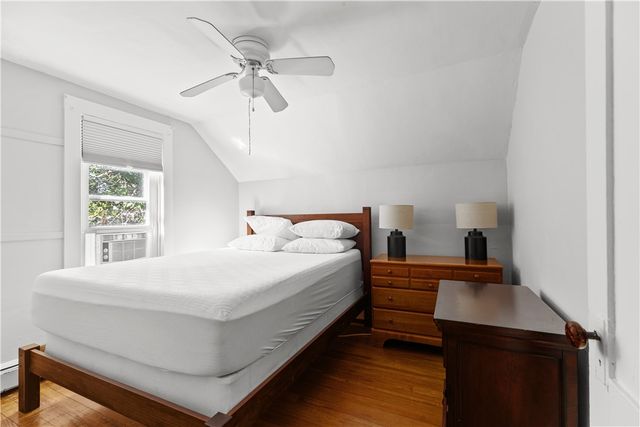 35 Pope Street, Newport, RI 02840