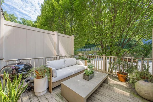 289 Goodson Way NW, Atlanta, GA 30309