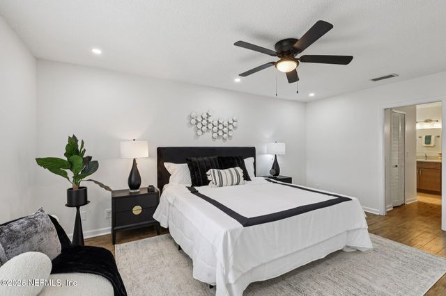 2557 GLENLOCH Court, Orange Park, FL 32065