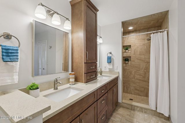 2557 GLENLOCH Court, Orange Park, FL 32065