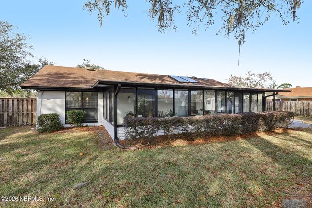 2557 GLENLOCH Court, Orange Park, FL 32065