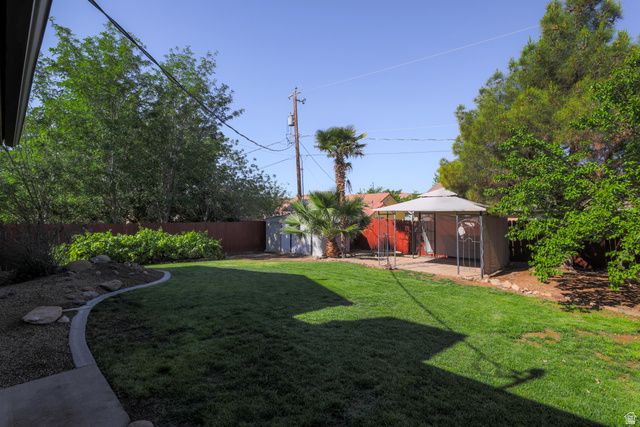 517 N SAGUARO, Washington, UT 84780