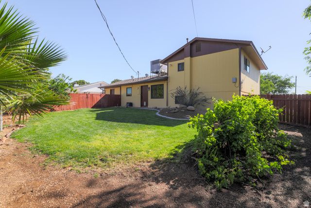 517 N SAGUARO, Washington, UT 84780