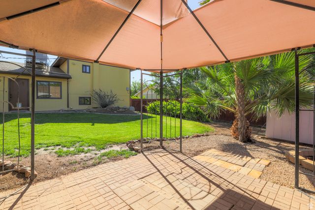 517 N SAGUARO, Washington, UT 84780