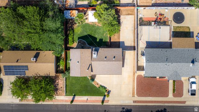 517 N SAGUARO, Washington, UT 84780