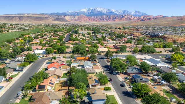 517 N SAGUARO, Washington, UT 84780
