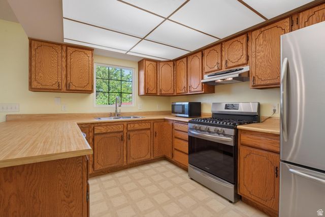 517 N SAGUARO, Washington, UT 84780