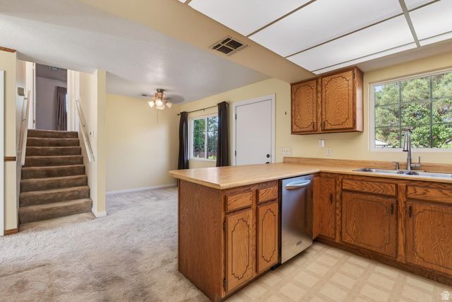 517 N SAGUARO, Washington, UT 84780