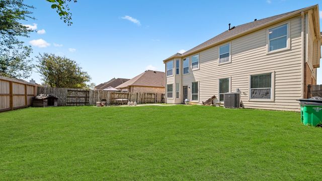 2803 Darby Brook Drive, Fresno, TX 77545