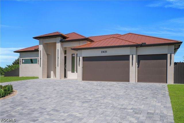2421 Santa Barbara BLVD N, Cape Coral, FL 33993