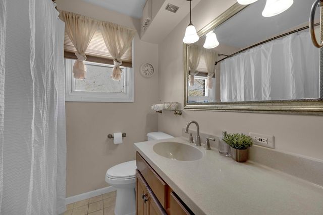 3238 178th Street, Lansing, IL 60438