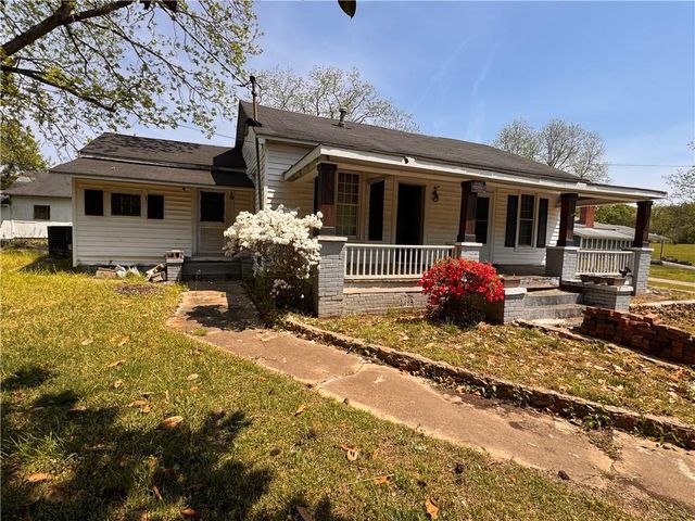 1500 Cook Road, Oxford, GA 30054