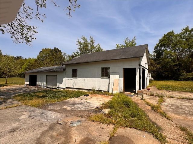 1500 Cook Road, Oxford, GA 30054