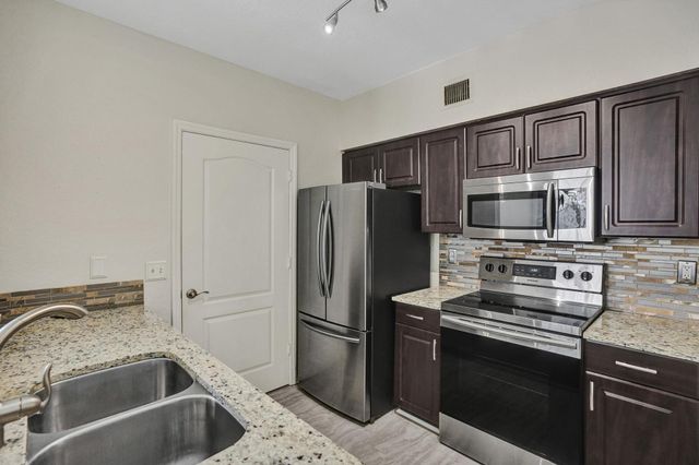 708 Belmont Place, Boynton Beach, FL 33436