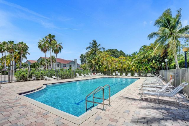 708 Belmont Place, Boynton Beach, FL 33436