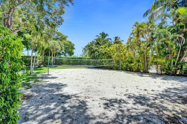 708 Belmont Place, Boynton Beach, FL 33436