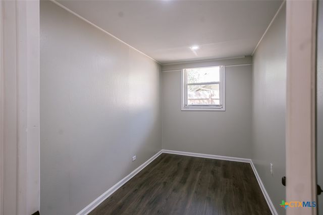 2807 Bluebonnet Street, Victoria, TX 77901