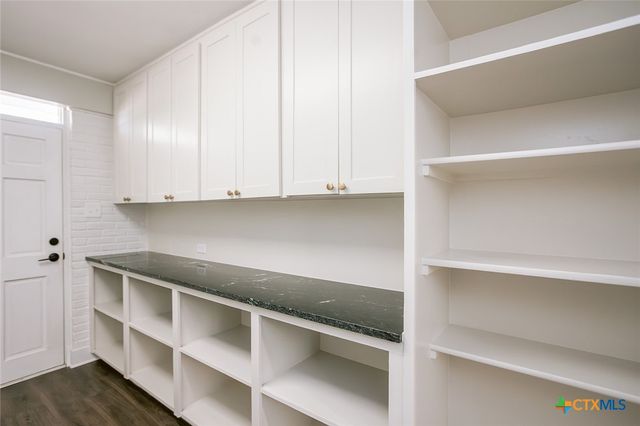 2807 Bluebonnet Street, Victoria, TX 77901