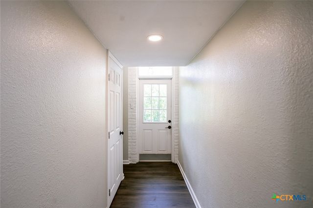 2807 Bluebonnet Street, Victoria, TX 77901