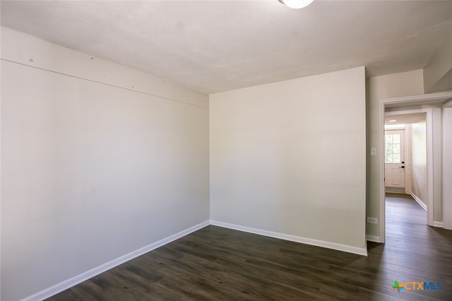 2807 Bluebonnet Street, Victoria, TX 77901