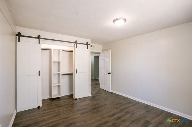 2807 Bluebonnet Street, Victoria, TX 77901