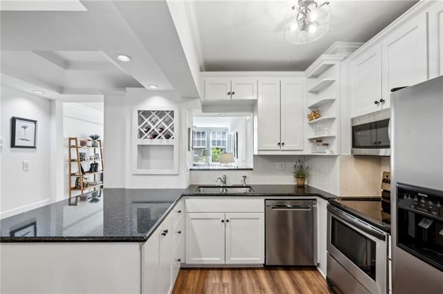 198 Ponce De Leon NE Avenue 4A, Atlanta, GA 30308