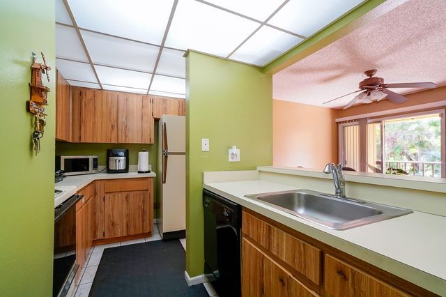 130 JASMINE WOODS COURT 7B, Deltona, FL 32725