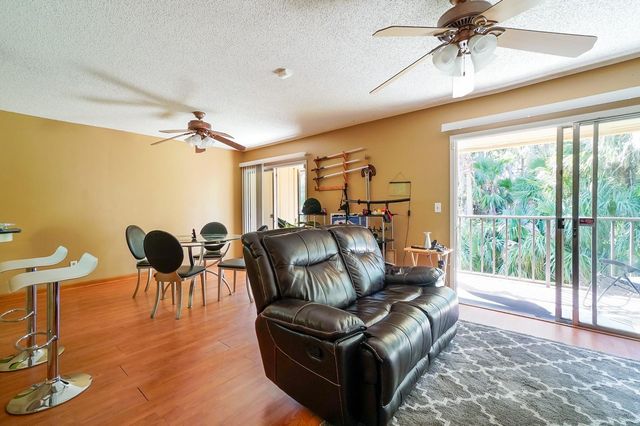 130 JASMINE WOODS COURT 7B, Deltona, FL 32725