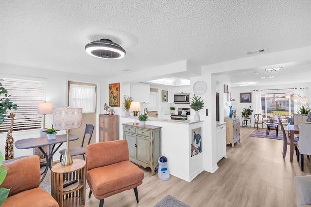 10131 43RD WAY N 2, Pinellas Park, FL 33782