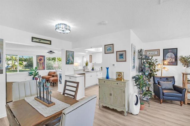 10131 43RD WAY N 2, Pinellas Park, FL 33782