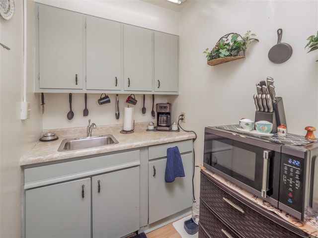521 Pearl Street, Kalamazoo, MI 49007