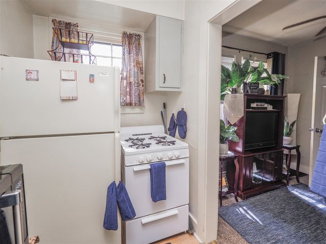 521 Pearl Street, Kalamazoo, MI 49007