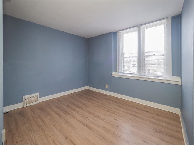 521 Pearl Street, Kalamazoo, MI 49007