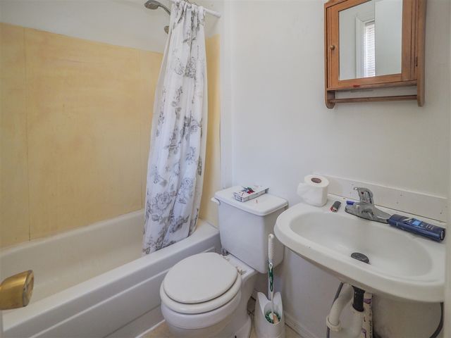 521 Pearl Street, Kalamazoo, MI 49007