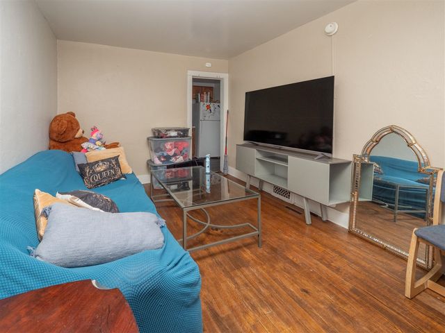 521 Pearl Street, Kalamazoo, MI 49007