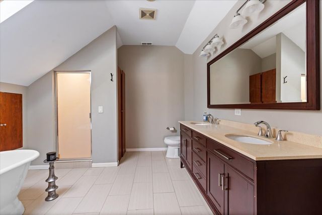 2553 N Southport Avenue 2R, Chicago, IL 60614